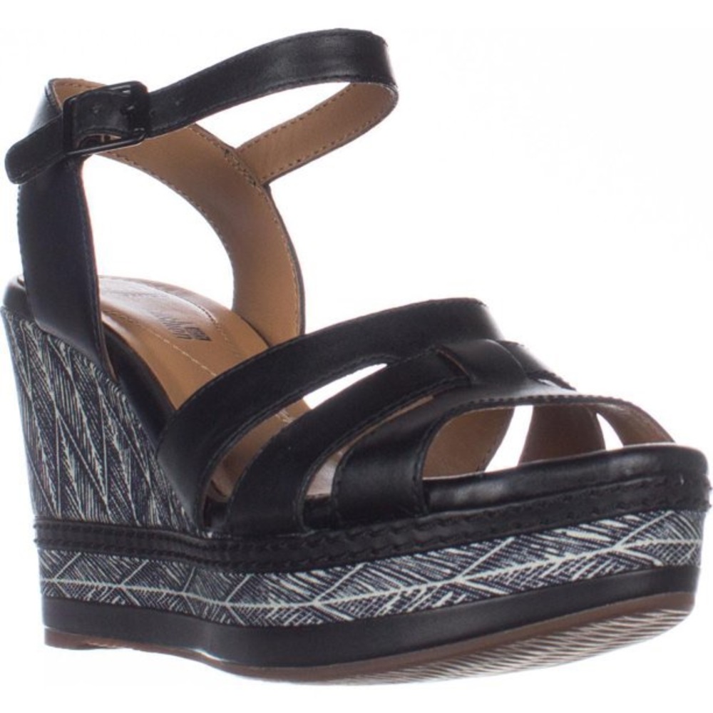 Clark’s Zia Noble Wedge Cushion sandal heel size 9.5